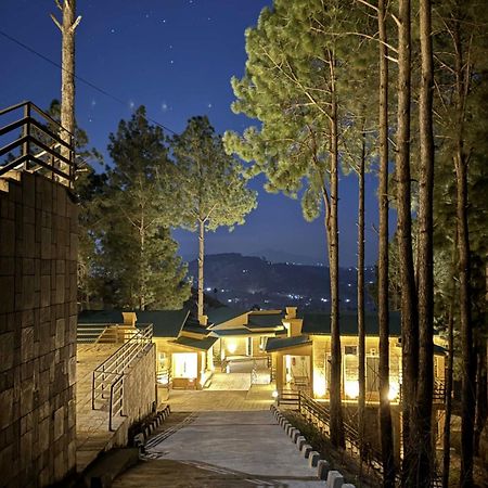 Hidden Hills Hotel & Resort Mansehra Bagian luar foto
