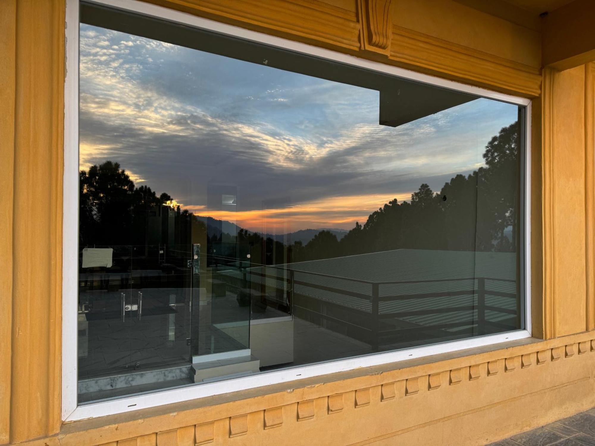 Hidden Hills Hotel & Resort Mansehra Bagian luar foto